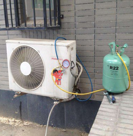玛多空调加氟